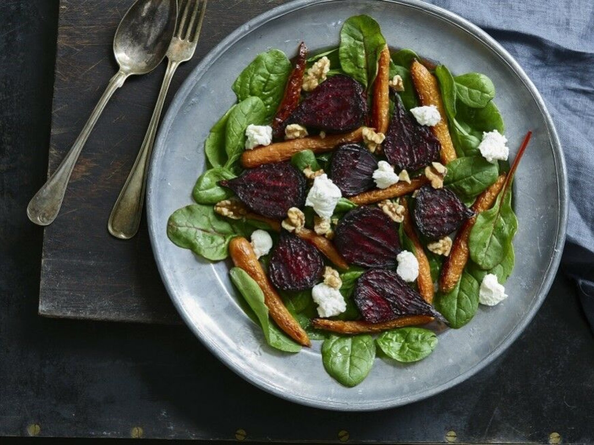 Ta vare på restene, så kan du lage deg en skikkelig snaddersalat til lunsj dagen etter.