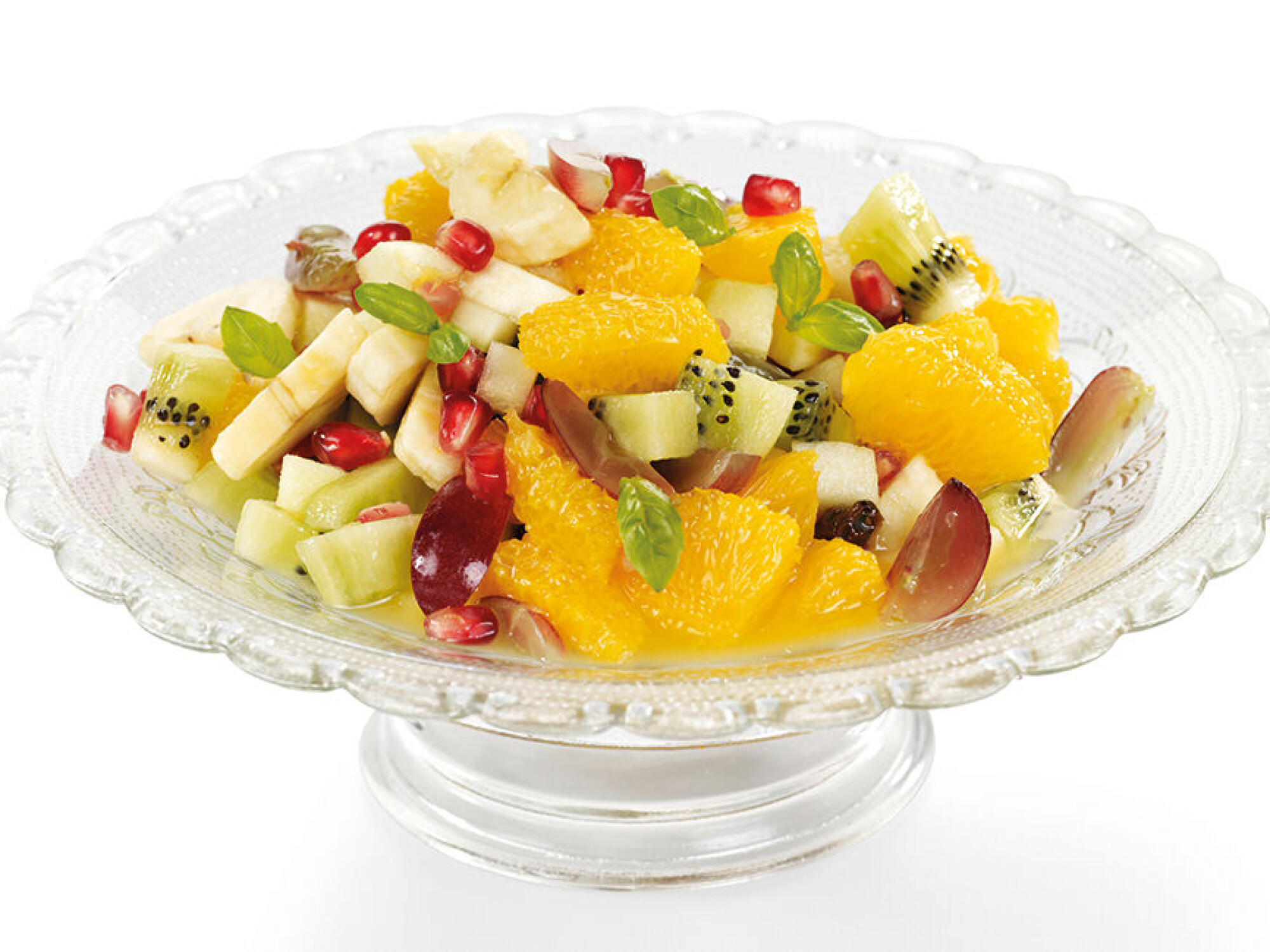FRUKTSALAT: Dette er en smakfull, fargerik og lett dessert, som passer perfekt etter et tungt måltid!