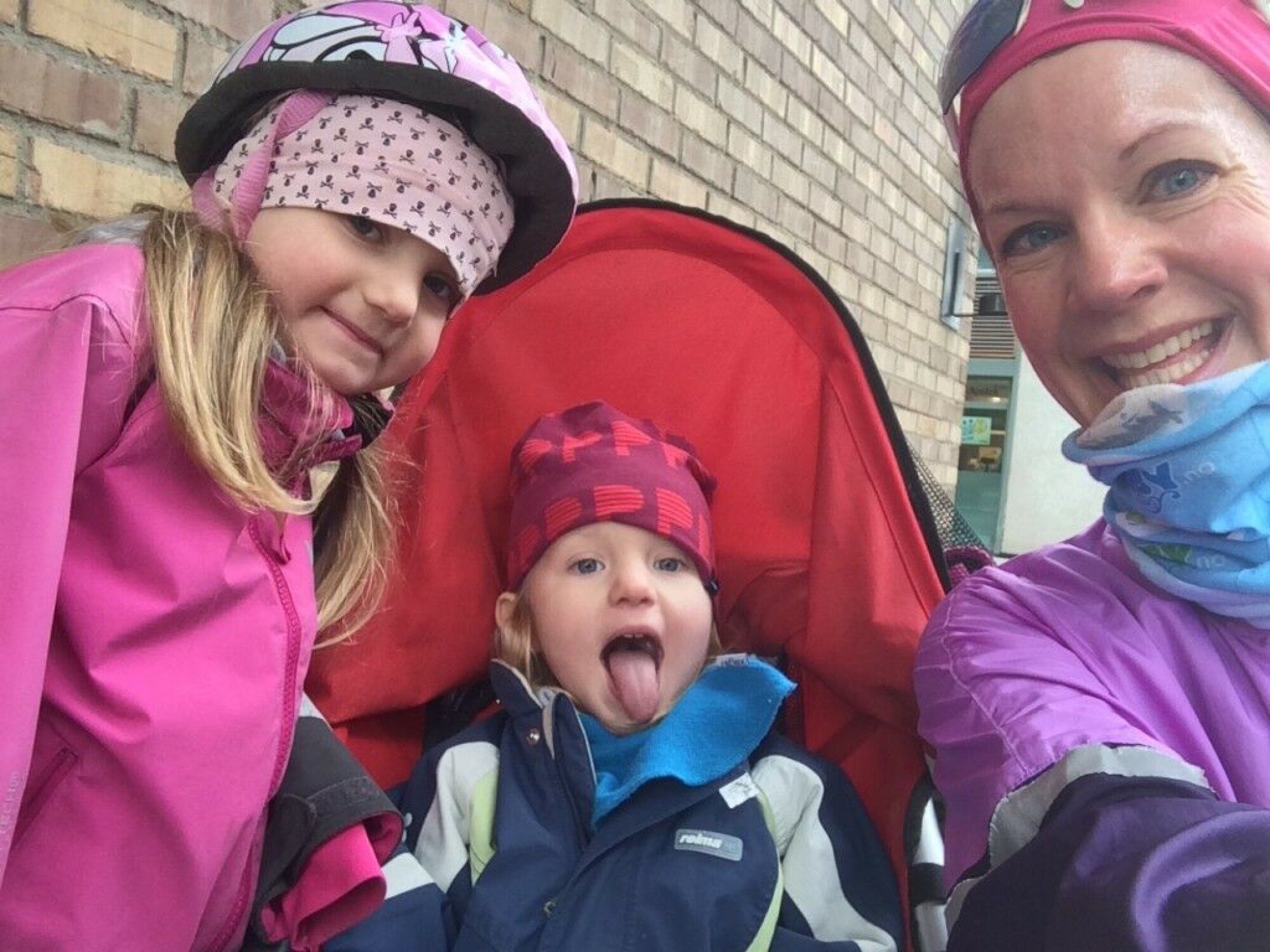 Her er vi på cafe etter at treningsøkten er over. Bedre treningspartnere finnes ikke!