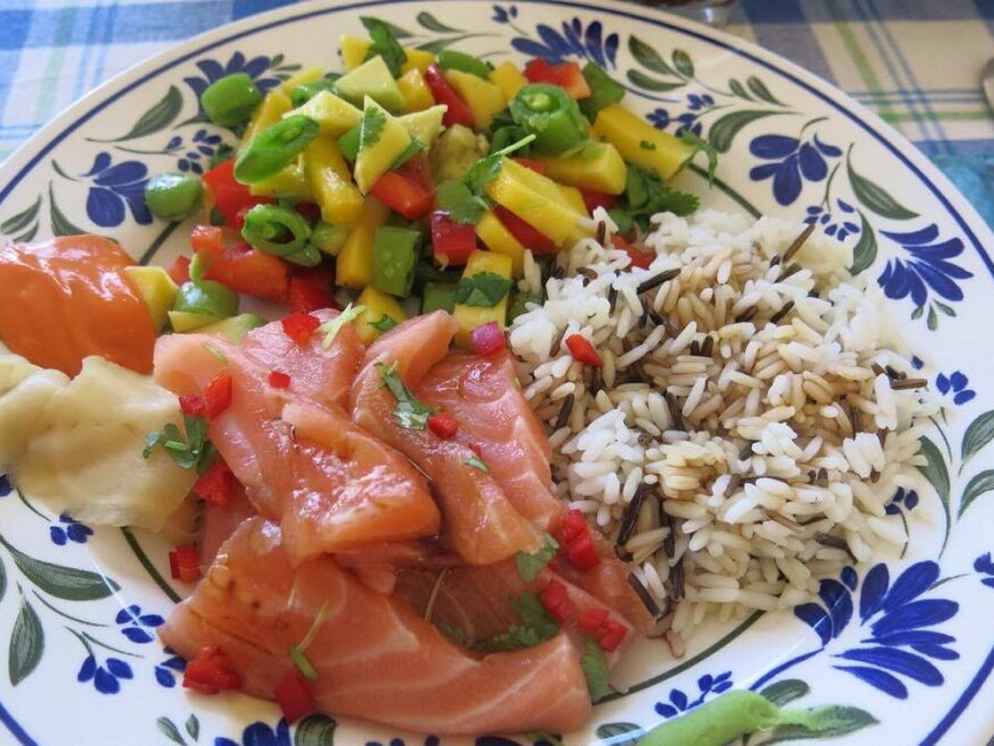 Sashimi med frisk mangosalsa