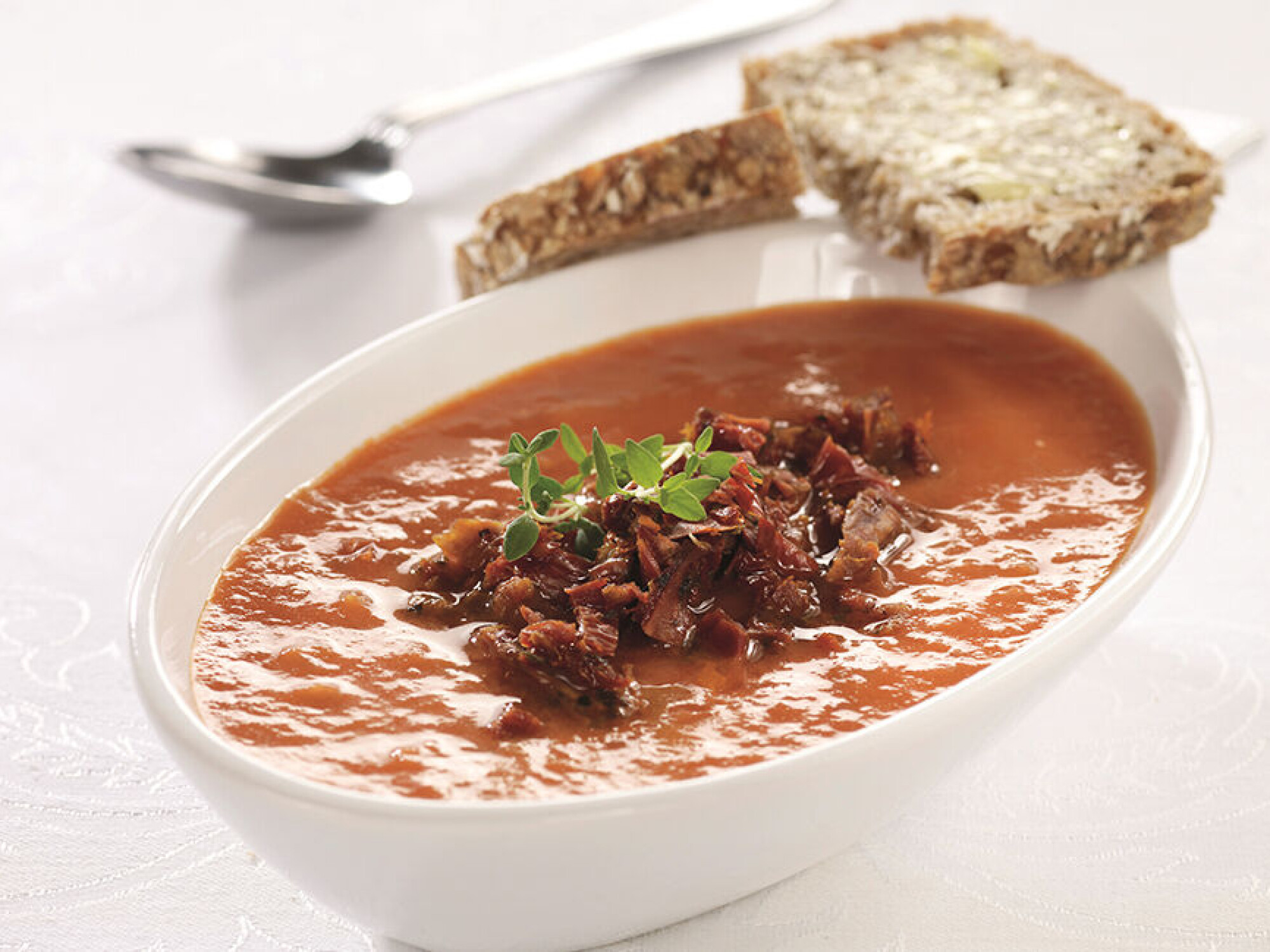 Sunne varmende tomatsupper